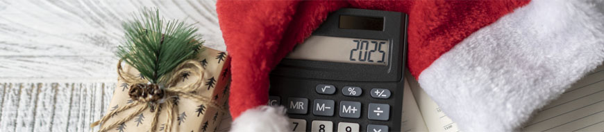 New Year's layout with calculator, Santa's hat and Christmas decorations. The number 2025 on the calculator display